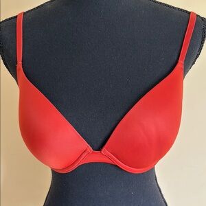 PINK Victoria's Secret Wear‎ Everywhere push-up bra Sz 32D